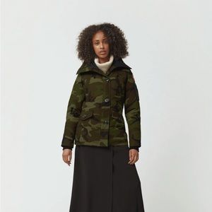 Canada Goose Montebello Parka Print Heritage Sz XSP